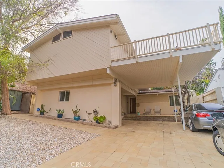 5179 Canoga Ave — Photo 3