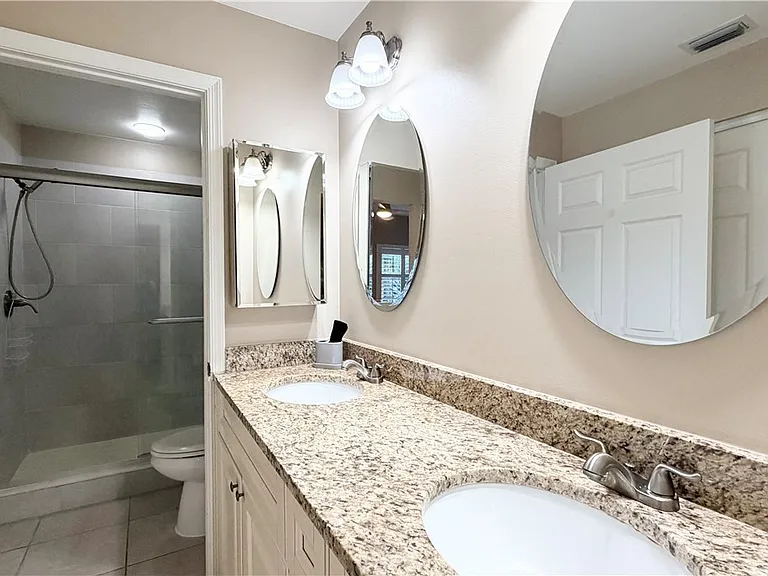 12020 Champions Green Way #112 — Photo 10