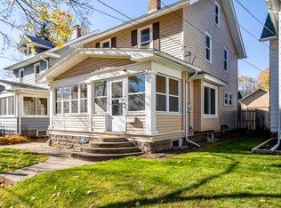 1614 2nd St, Jackson, MI 49203