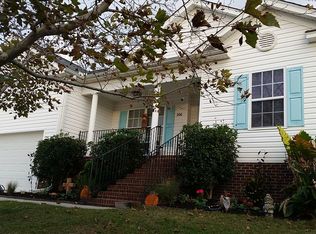 200 Longshadow Dr, Lexington, SC 29072