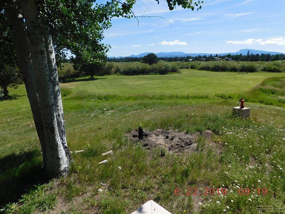 2nd image of 52834 Timber Lane Loop