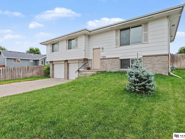 2607 W Sumner St, Lincoln, NE 68522