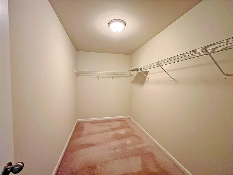 330 Holdings Dr — Photo 20