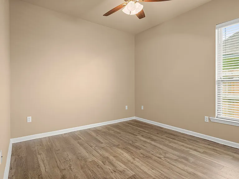 8505 Aston Ave — Photo 10