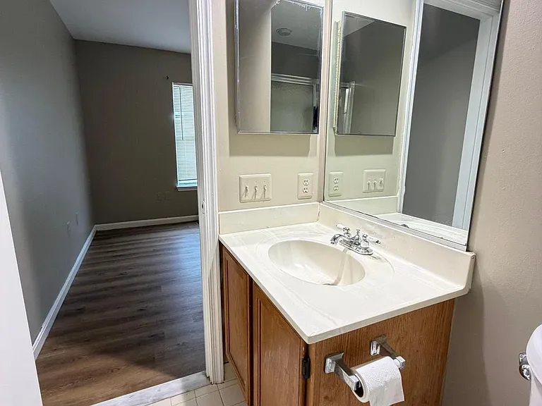 4621 Langston Dr — Photo 14