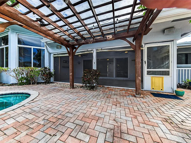 2801 Coral Shores Dr — Photo 81
