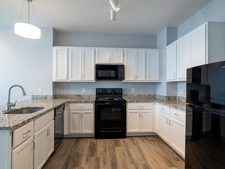 3101 Euclid Ave — Photo 18