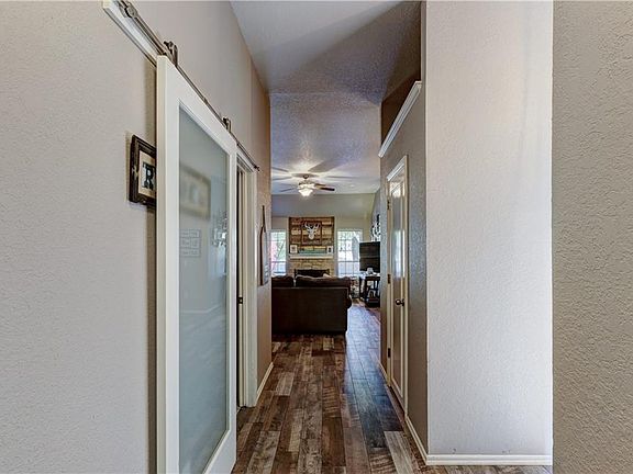 5th image of 6025 Fox Run Way
