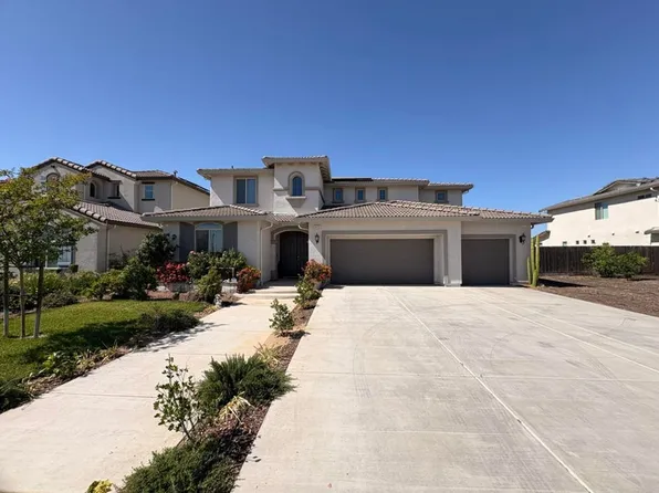 3495 E Kamm Ave, Dinuba, CA 93618