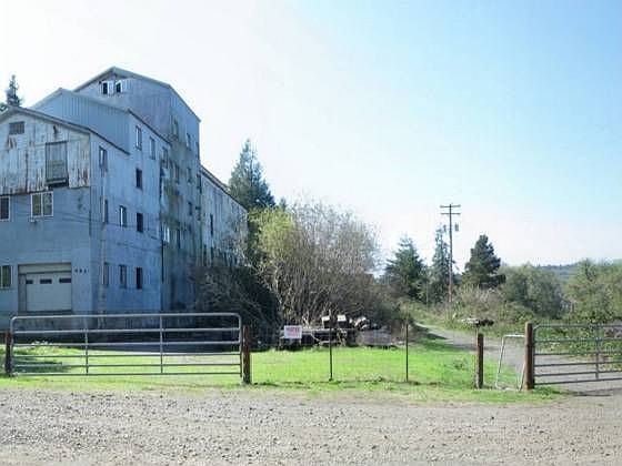 1st image of 92240 N Bank Ln