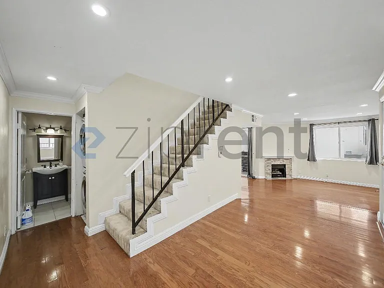 528 E San Jose Ave #110 — Photo 13