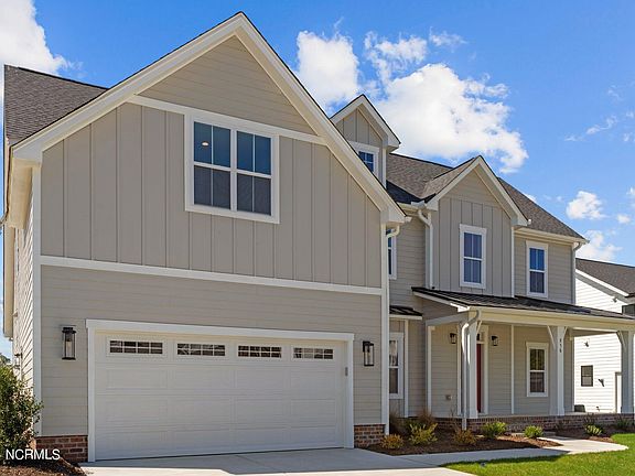 3rd image of 978 Hunter Grace Drive