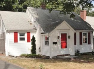 118 Fuller Rd, Weymouth, MA 02191