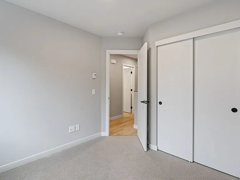 5480-5490 NE 18th Ave #1820-1840 — Photo 13
