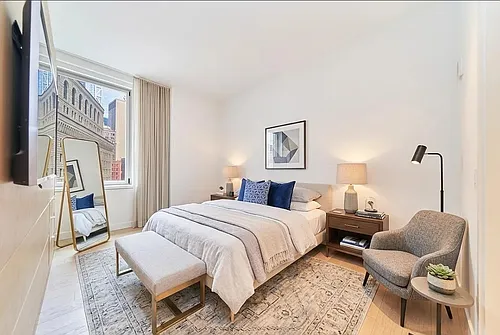84 William St #1209 Photo 1