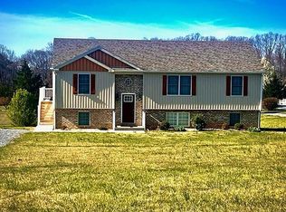 5613 Moneta Rd, Bedford, VA 24523