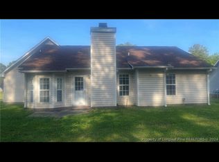 94 Rock Harbor Ln, Spring Lake, NC 28390