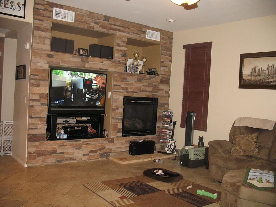 1st image of 15355 W Cottonwood Cir