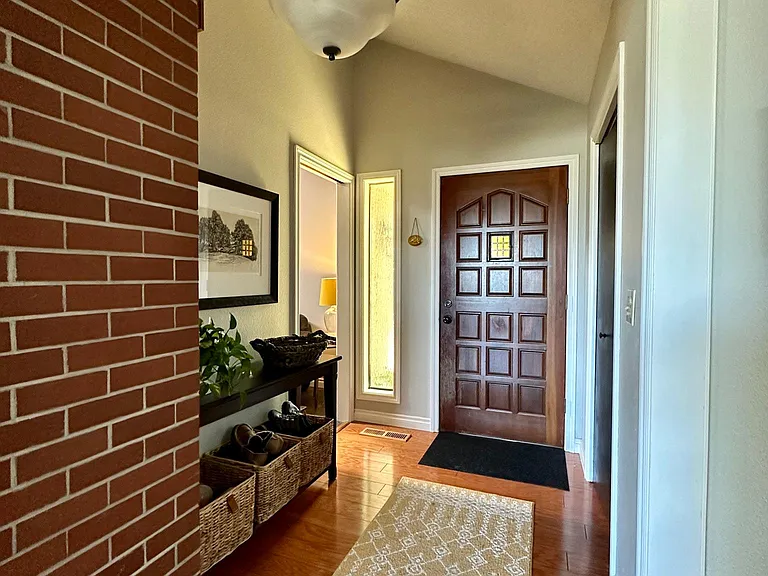 4109 SE Risley Ave — Photo 11