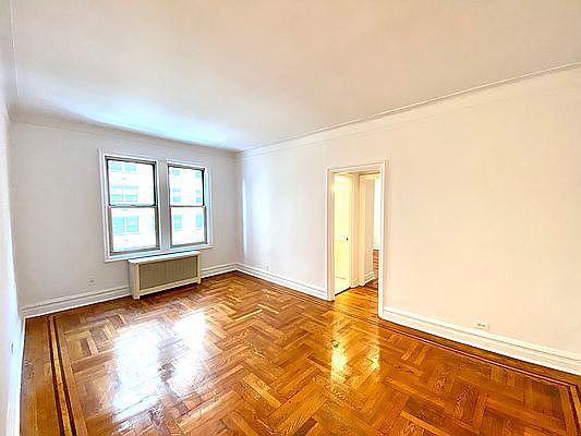 1st image of 200 E 63rd St APT 4E