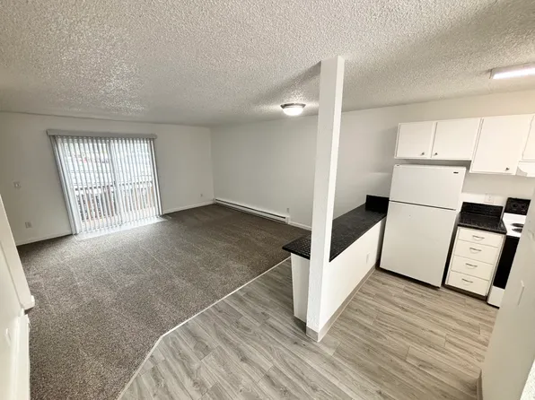 1200 E Powell Blvd APT 3, Gresham, OR 97030
