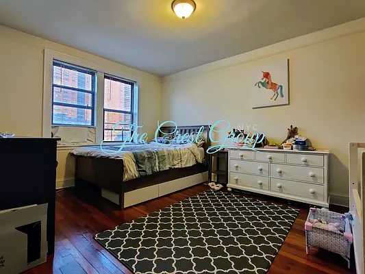 Rented by The Crest Group | media 19