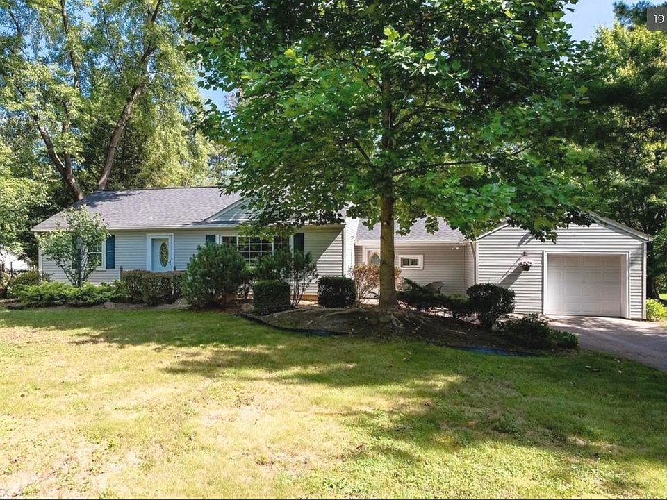 1st image of 5065 Medhurst Ave