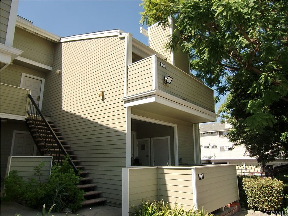 1st image of 777 S Citrus Ave APT 201