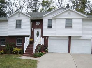 629 Shawn Dr, Jefferson City, MO 65109