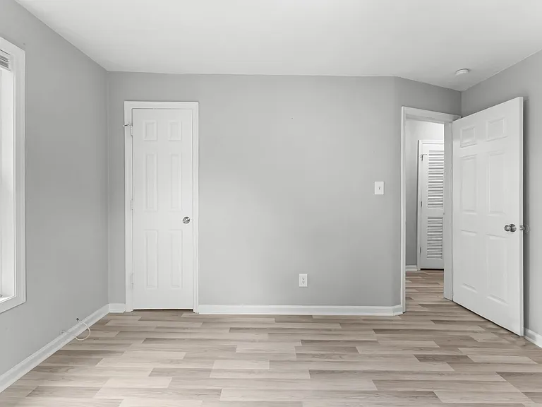 1415 Commerce Ave #1 — Photo 12