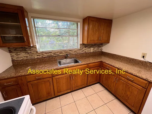 Bevis- Gainesville Heights, 2941 NW 6th St #989-01, Gainesville, FL 32609