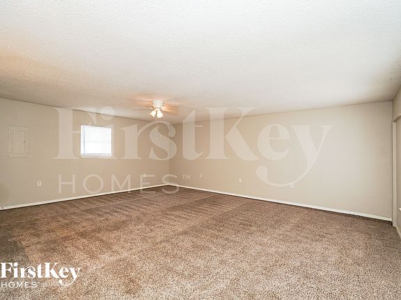2nd image of 3417 Willowcrest Dr