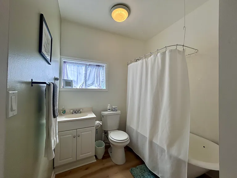 1510 Pine St — Photo 7