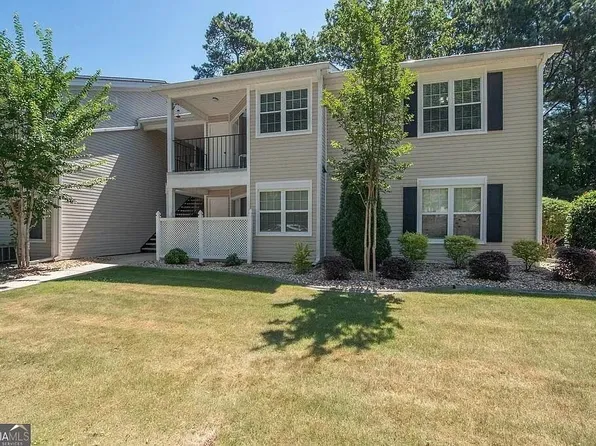 726 Ridgefield Dr, Peachtree City, GA 30269