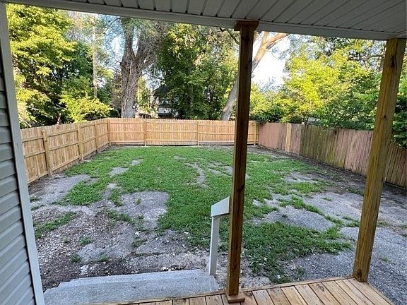 3rd image of 930 Porter Ave