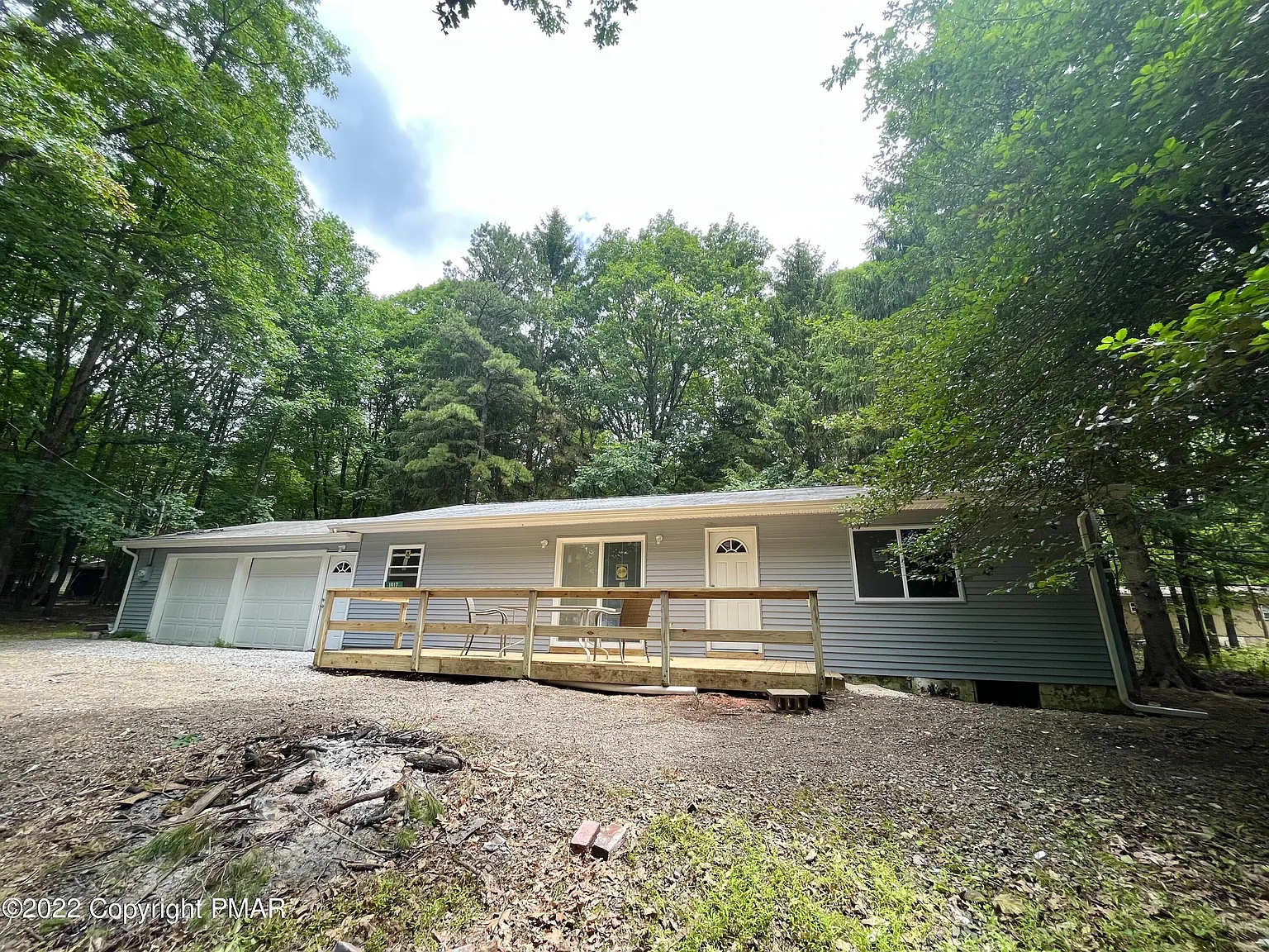 1917 Silver Maple Rd photo 1