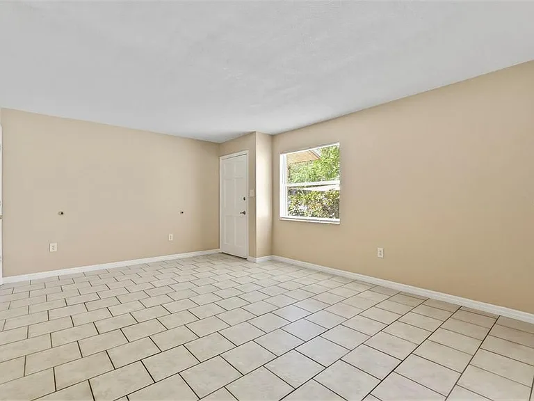 3052 Park Ln #B — Photo 9