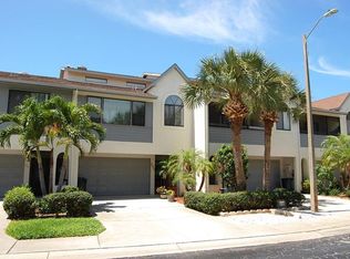 637 Duchess Blvd, Dunedin, FL 34698