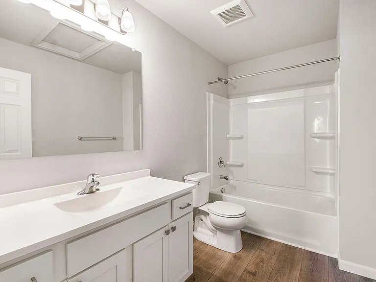 120 Iris Ct — Photo 15