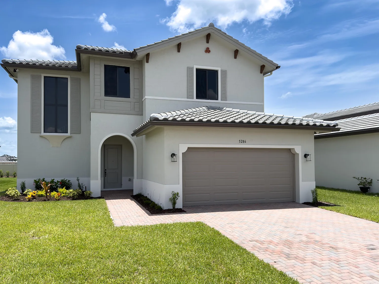 5286 Nevola Ave - Maple... — Photo 1