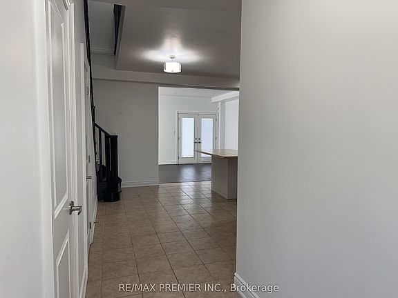 2nd image of 201 Alva St