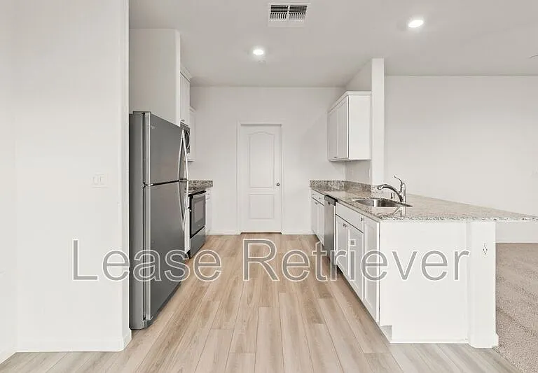 3461 Sina Ct — Photo 15