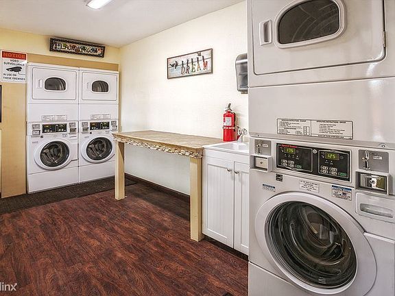 12 laundry
