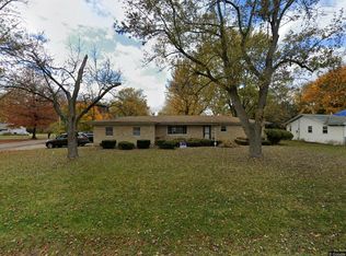 6905 Bradford Dr, Fort Wayne, IN 46835