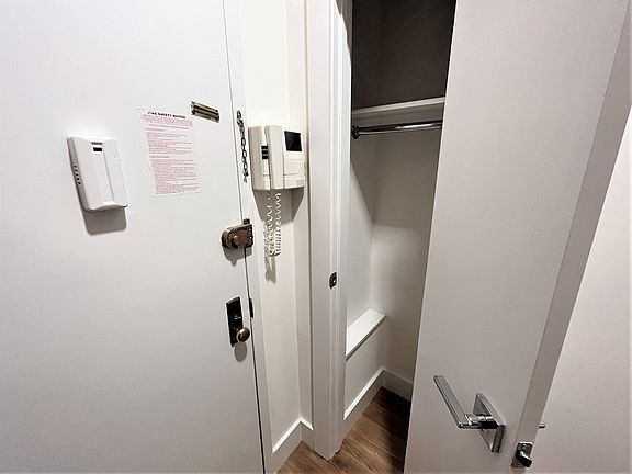 5th image of 231 E 96th St APT 1FW