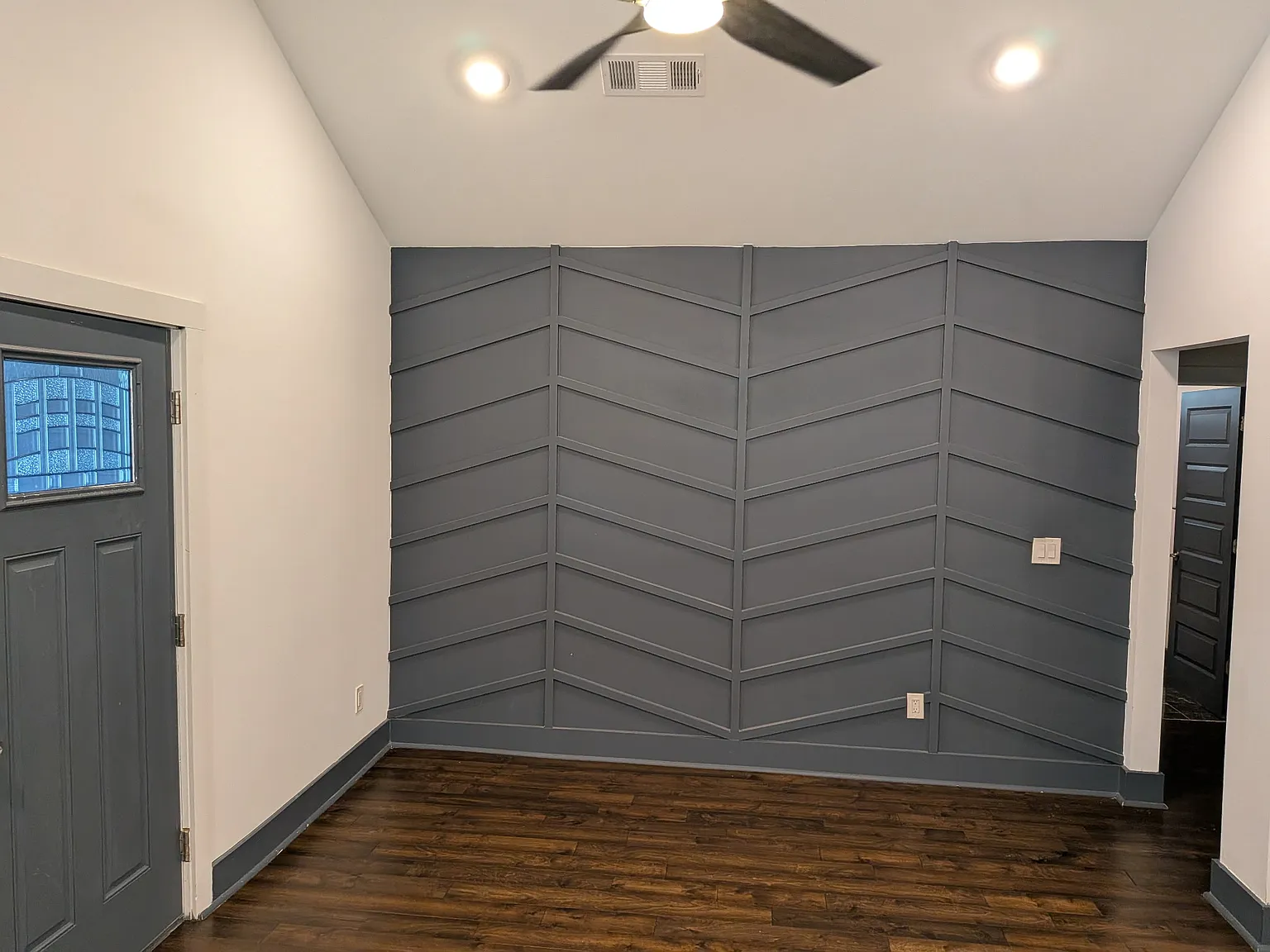 3 bed, 2.5 bath, 1876 sqft, $2,575 — Photo 4