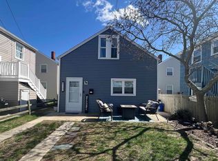 9102 Monmouth Ave, Margate, NJ 08402