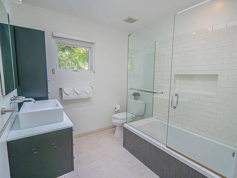 8641 Metz Pl — Photo 29