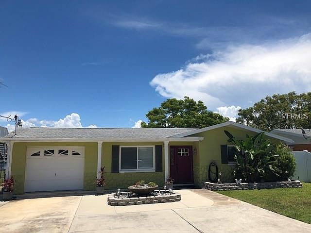 1st image of 13704 Maria Dr