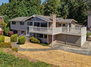 6318 113th Ave NE, Kirkland, WA 98033